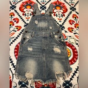 NWT Girls Chelsea & Violet Overall Denim Dress Jumper Medium 8